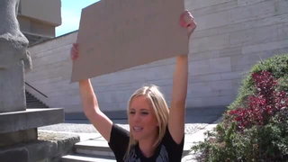 Leila Smith outdoor blonde tease xxx porn clip
