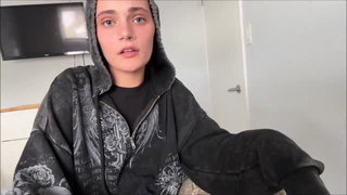 Nose ring best friend tease porn video
